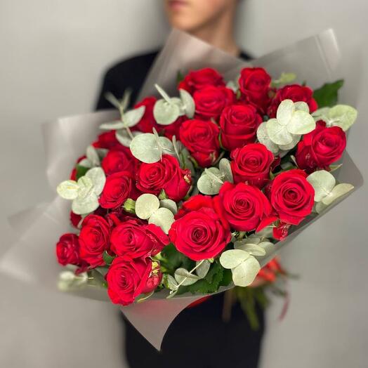 Bouquet of 25 red roses