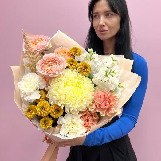 Букет «Дикая Груша» из сортовых цветов в прекрасных кремовых оттенках 💕🌺🐝