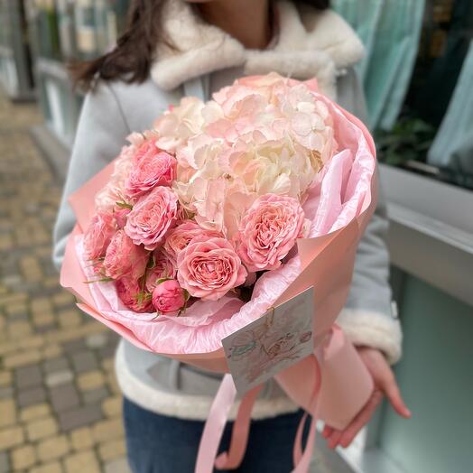 Bushy peony roses and hydrangea