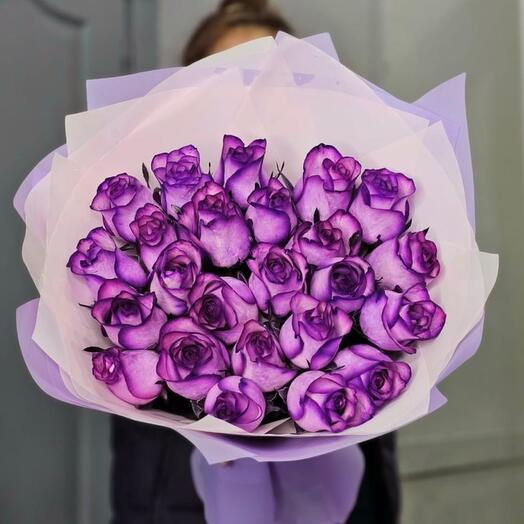 25 роз фиолетовых