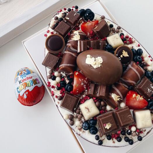 Торт Киндер ChocoEgg (22 см) на 14 февраля для любимой