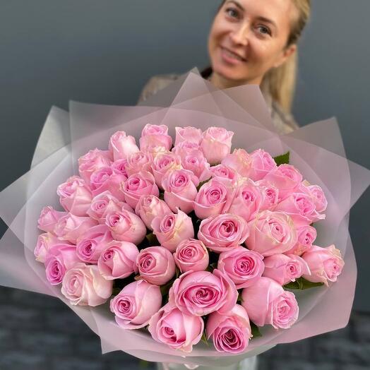 Букет розовых роз 51шт