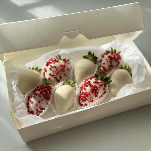 Клубника в шоколаде 8шт