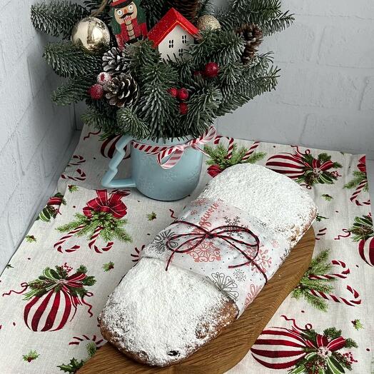 Рождественский штоллен