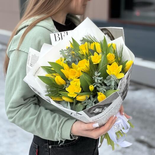 Тюльпаны и нарциссы