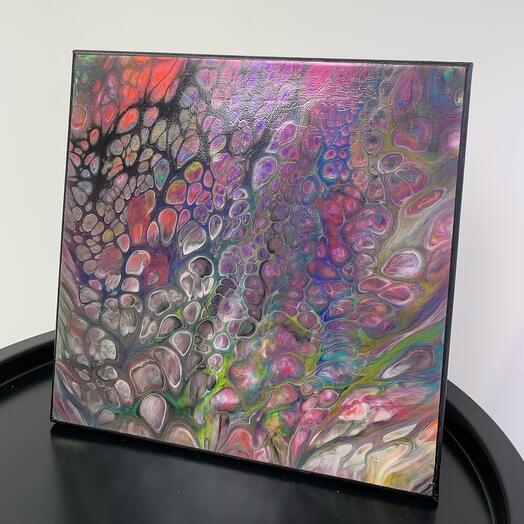 Картина в технике FluidArt