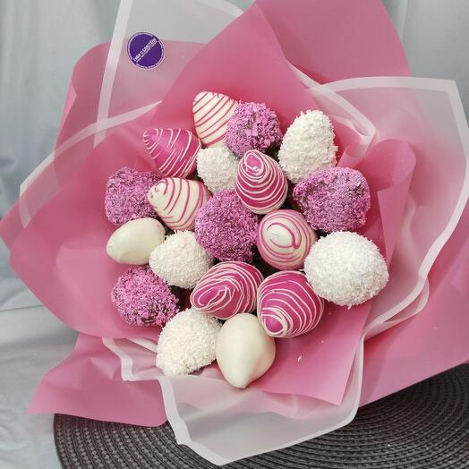 Ramo de fresas en chocolate colección "Ternura" PREMIUM