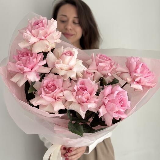 Mono bouquet of French roses
