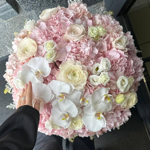 Prémium csokor kosárral