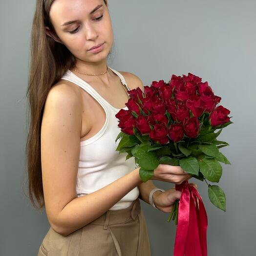 Букет роз Мадам  40 см (25шт)
