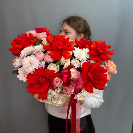 Французкие розы в корзине💖