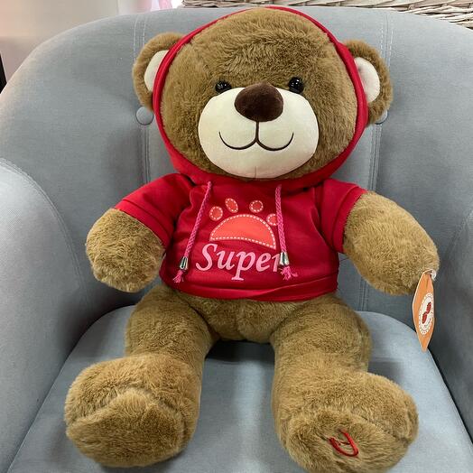 Мишка в красном