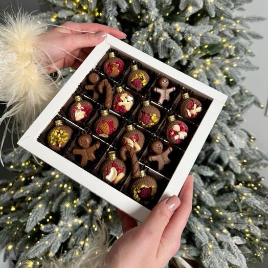 Новогодний набор шоколадных конфет