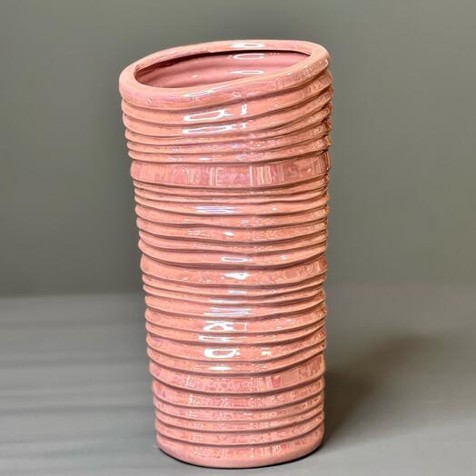 Широкая ваза