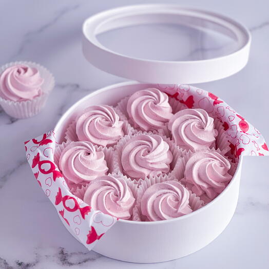 Набор клубничного зефира на свежих ягодах