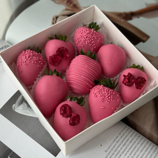 Коробочка из клубники в шоколаде 9 штук 💕