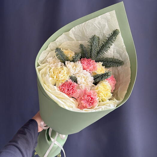 Кулек диантусов с ароматным нобиоисом