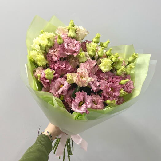 15 розовых эустом Алиса
