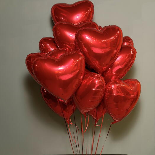Фонтан из 15 фольгированных шаров «Сердце»