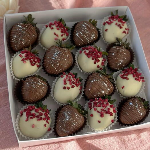 Клубника в шоколаде 16шт