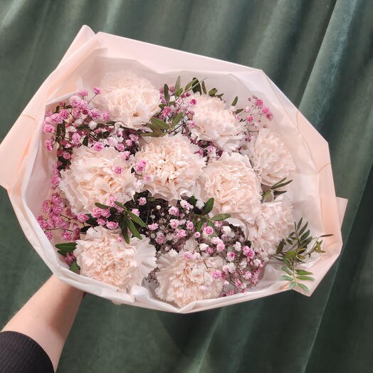 Нежное облако с диантусами