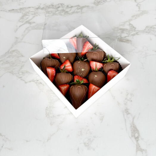 Клубника в шоколаде 🍓🍫
