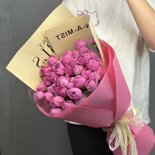 11 пионовидных роз Мисти Баблз