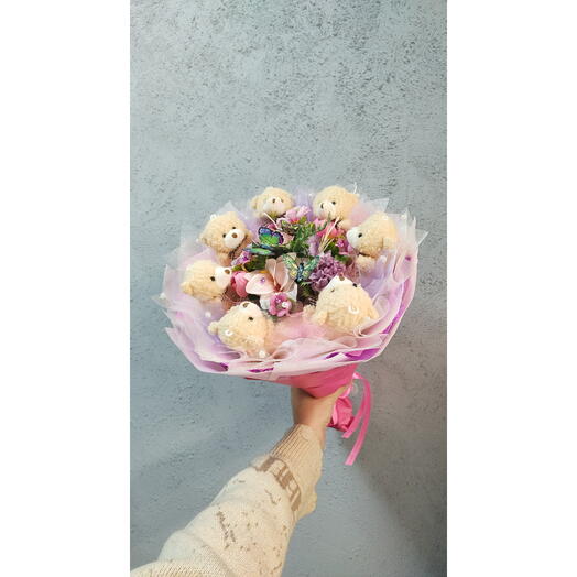 Bouquet of toys