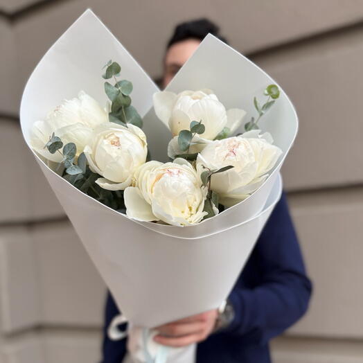 Пионы белые🤍 пионы о которых мечтает каждая девушка😊🌸