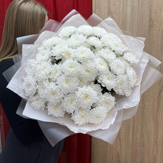 Букет из 9 белых хризантем
