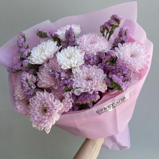 Розовая хризантема и статица 🌸