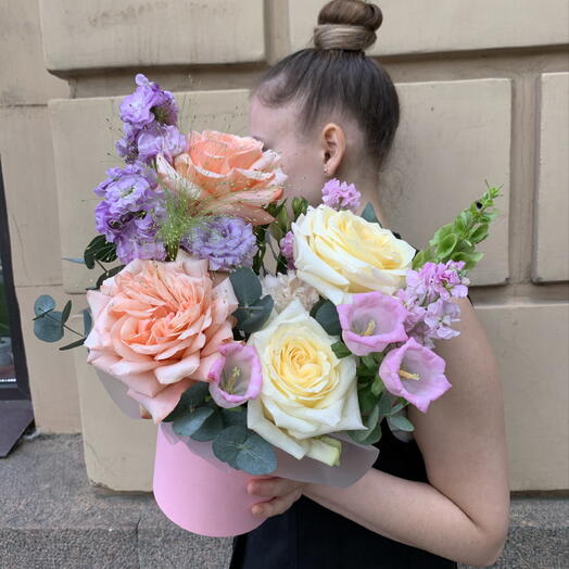 Цветы в коробке