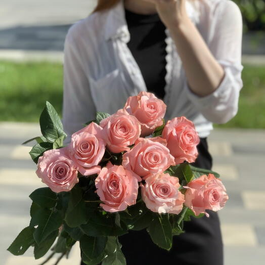Букет 9 роз BE SWEET