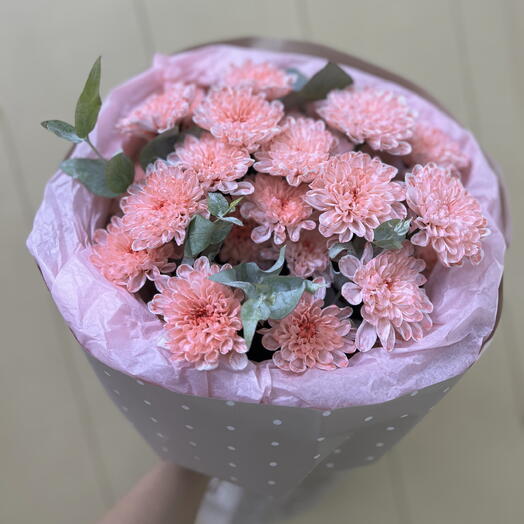 Букет из нежных хризантем
