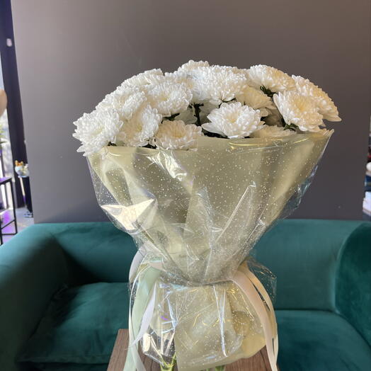 Букет из кустовых хризантем