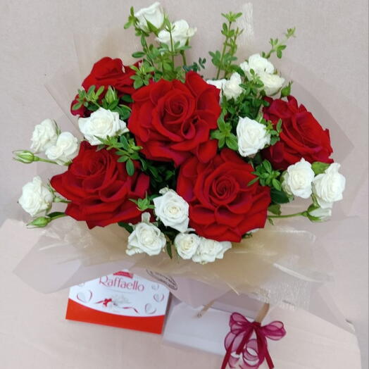 Perfect Bouquet + Raffaello