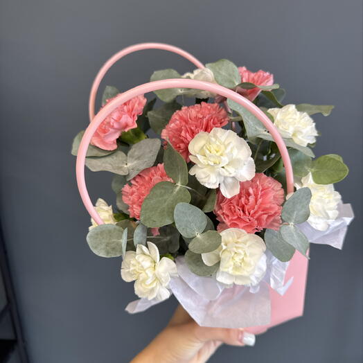 Милая сумочка с цветами 💗 диантус и эвкалипт