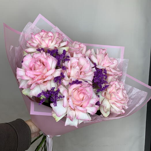 Большой букет с французскими розами и лимониумом🩷💜