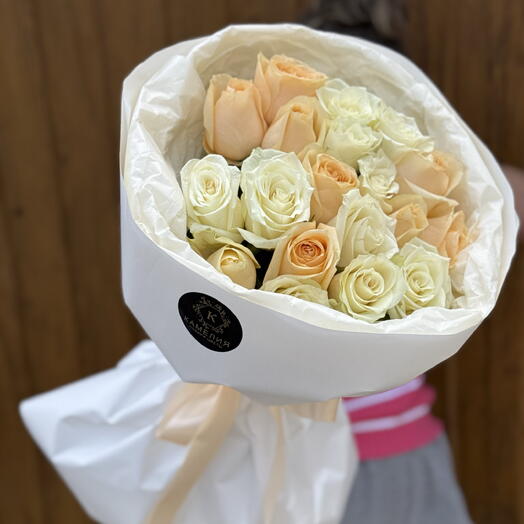 Букет из 19 роз 🌸