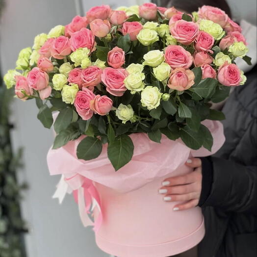 Коробка с розами