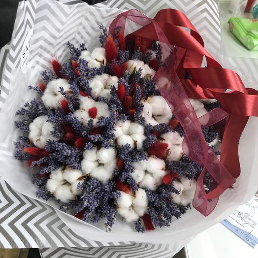 A bouquet of lavender, cotton and red lagurus