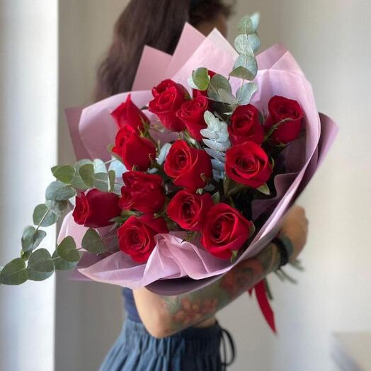 Моно из красных роз