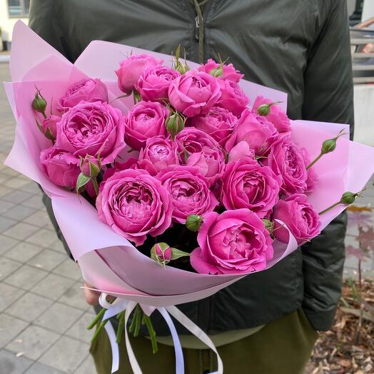 Кустовая пионовидная роза Мисти