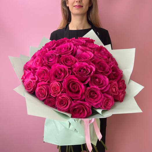 49 Rosas Carmesí