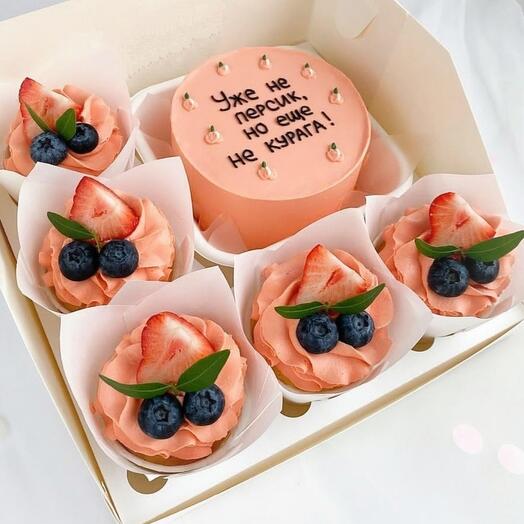 Set of cake and cupcakes 5 pcs