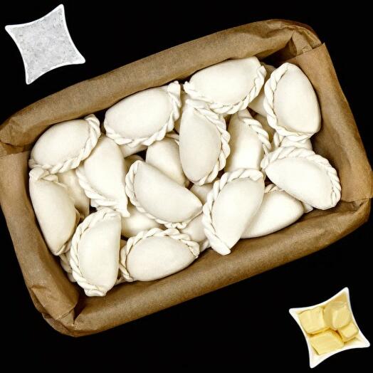 Dumplings with homemade cottage cheese frozen. KurdPeli