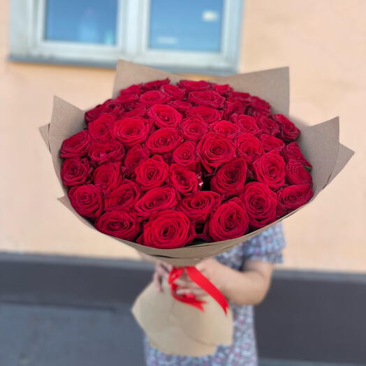 Букет из красных роза