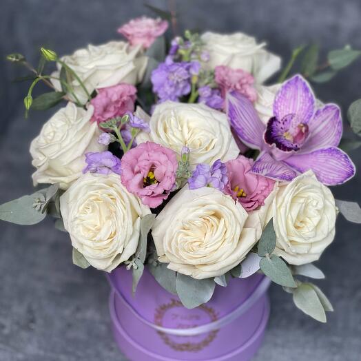 Box of flowers 171