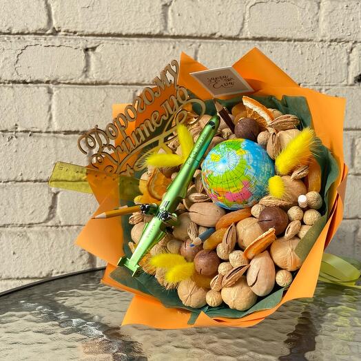 Букет Учителю  «Гранит науки» 5 из орехов и сухофруктов