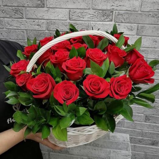 Корзина с цветами